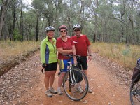 Evening bike ride Albury to Thurgoona